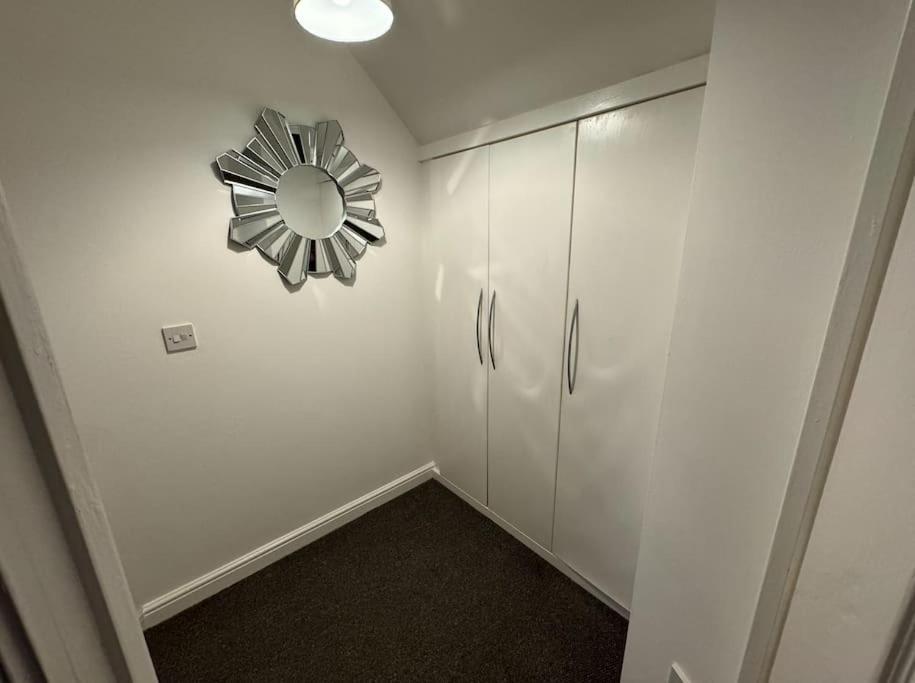 Villa Modern Townhouse - 3 Bed 2.5 Bath 2 Private Gated Parking Wellingborough Exterior foto